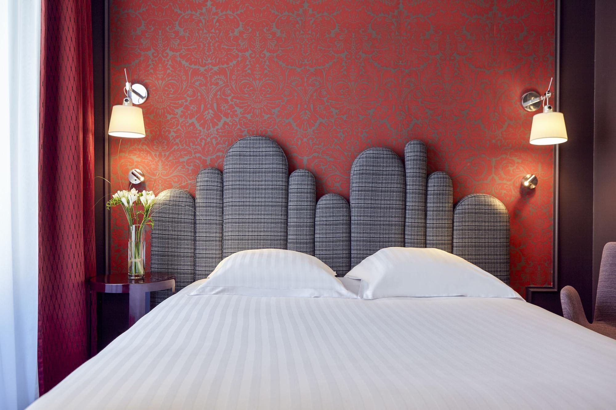 Grand Du Midi - Opera Comedie Hotel